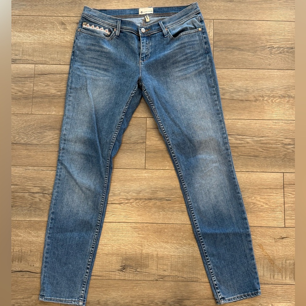 Roxy Light Blue Denim Jeans with Brown Topstitching
